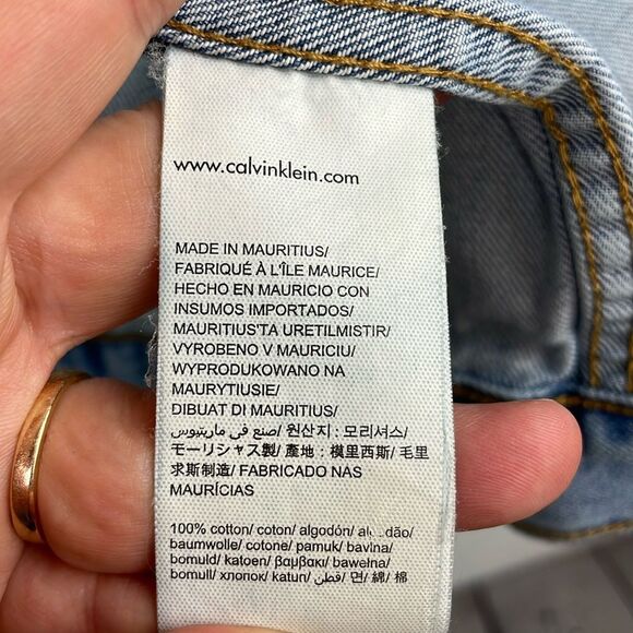 CALVIN KLEIN Men's Denim Trucker Jean Jacket Light Wash Button Front -Size Large - Picture 11 of 13